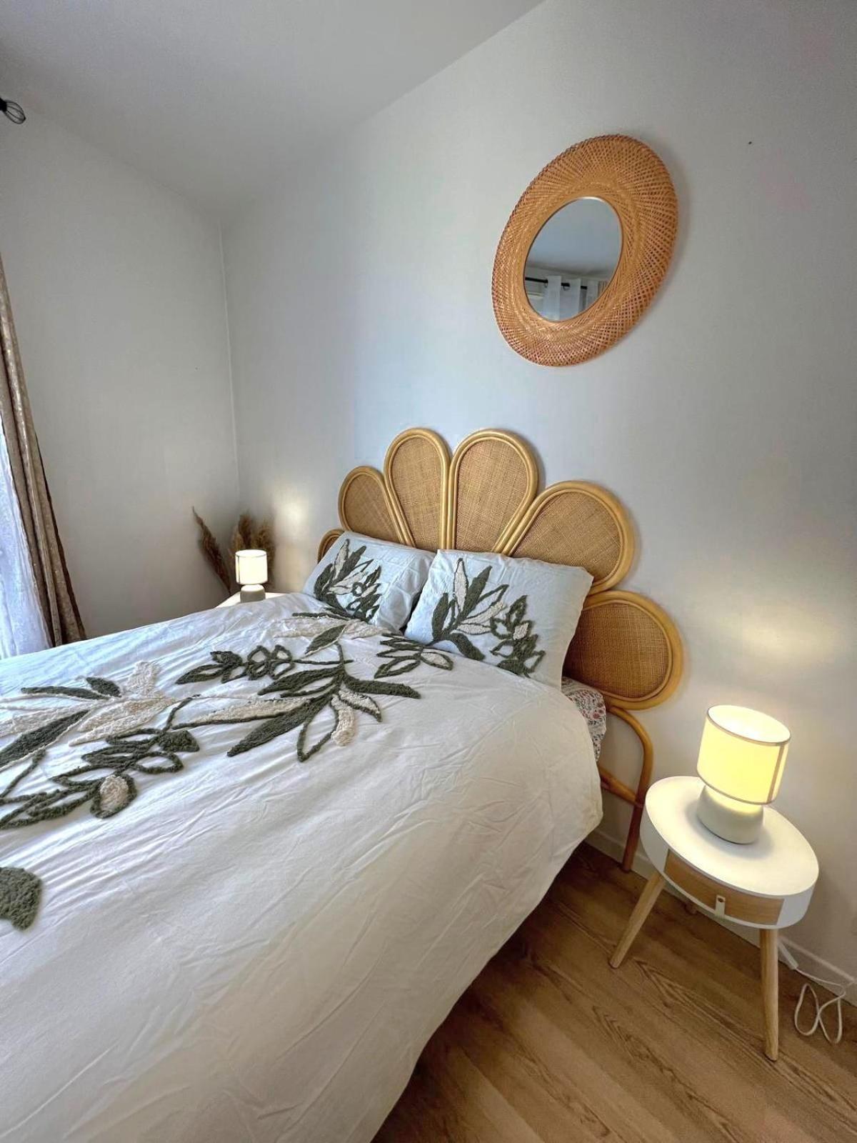 Appartement Elegant Et Lumineux رومينفيل المظهر الخارجي الصورة